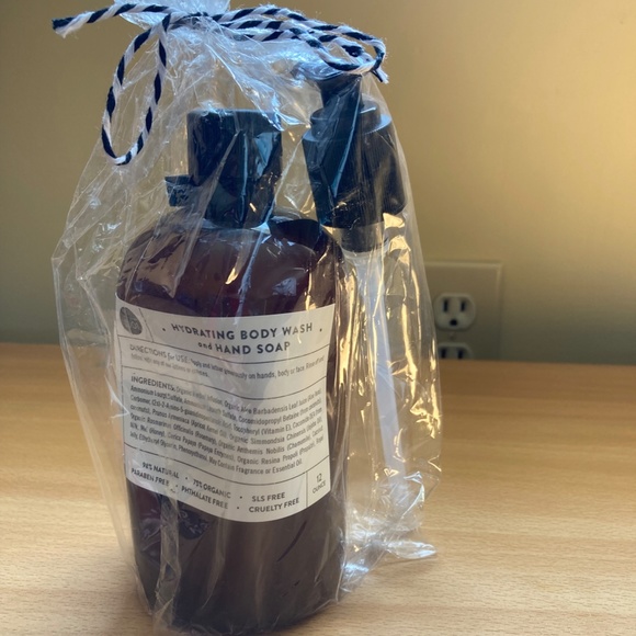 Bath ologie by Carrie Sleepy Time Soap (body wash and hand soap) - Picture 3 of 3